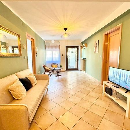 Casa Nel Verde - 4 Posti Letto Leilighet Chiaravalle Marche Eksteriør bilde