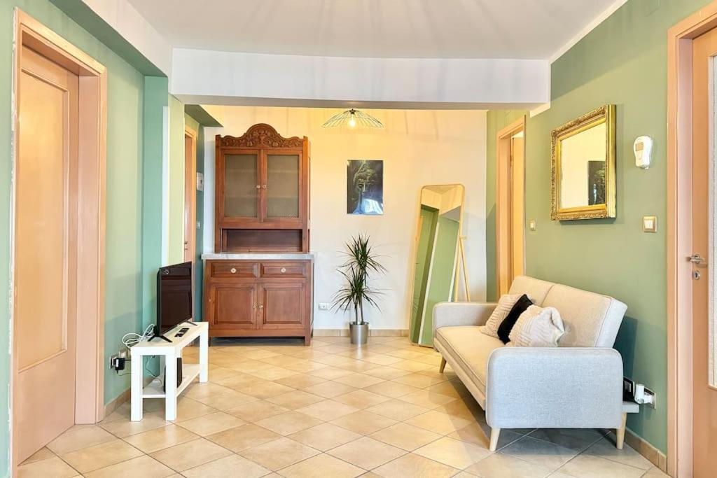 Casa Nel Verde - 4 Posti Letto Leilighet Chiaravalle Marche Eksteriør bilde